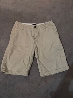 Aeropostale Men's Light Khaki Flat Front Shorts